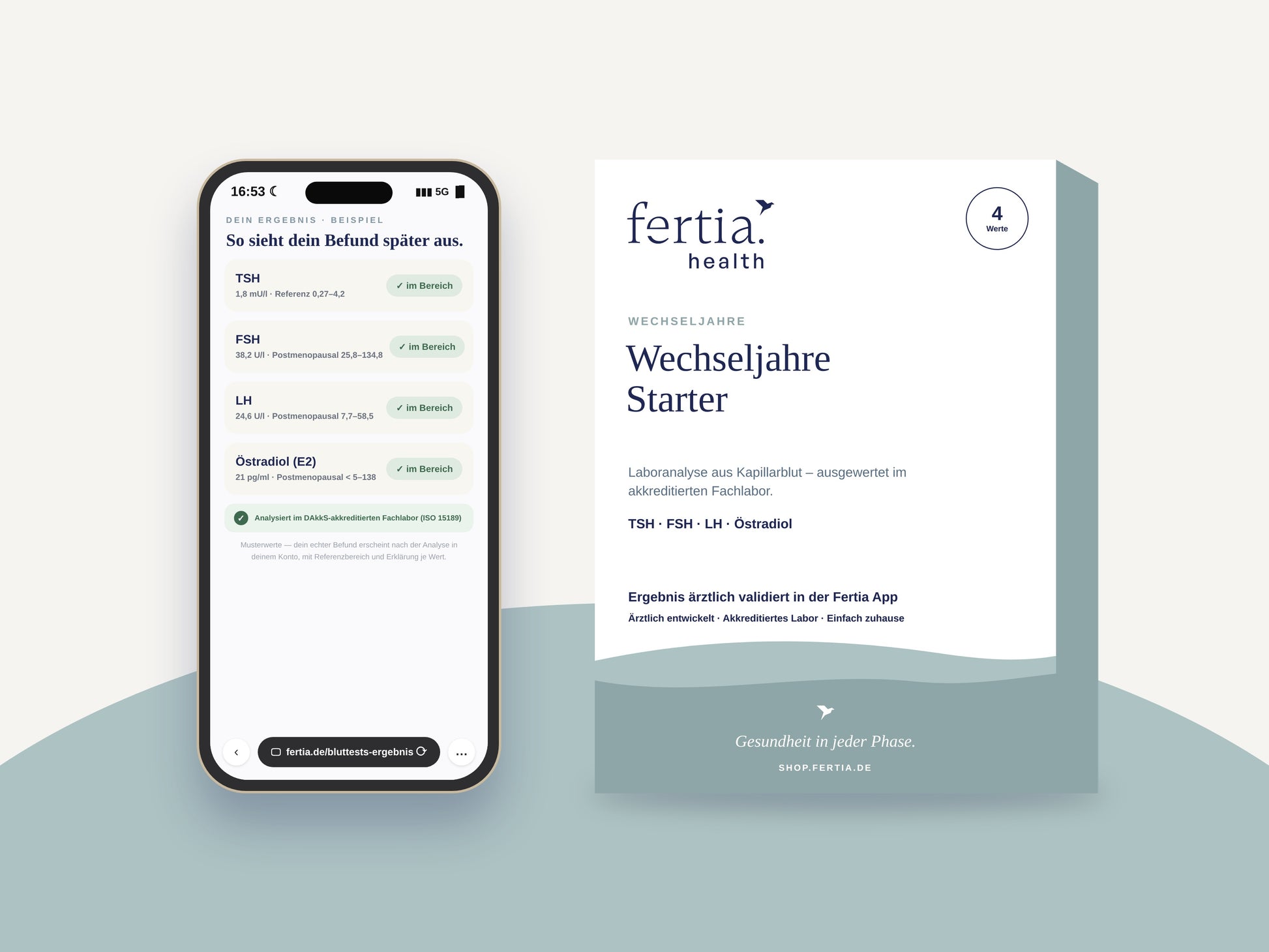 Testkit Wechseljahre Starter neben einem Smartphone mit den Ergebnissen in der Fertia App
